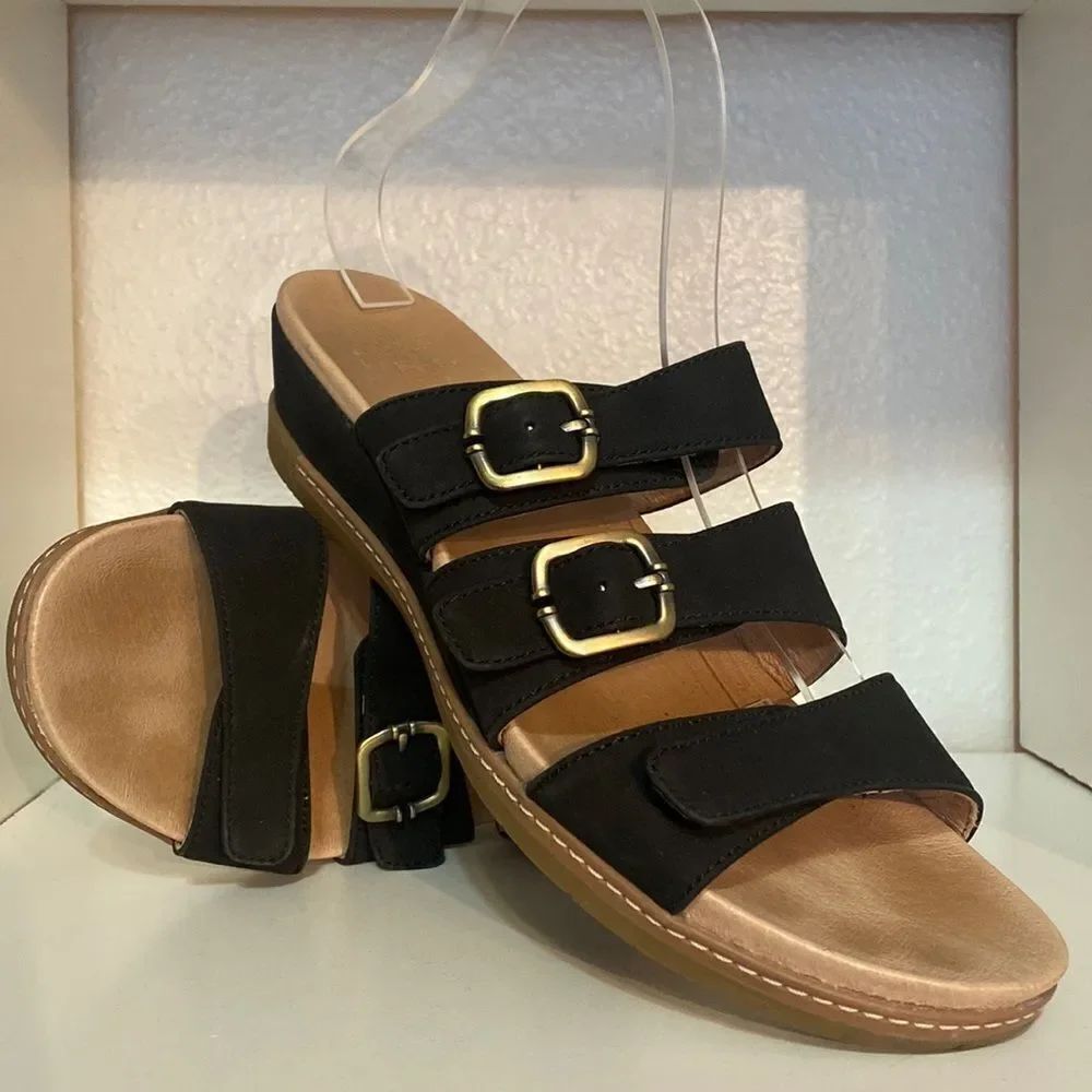 Dansko Black Triple Strap Buckle Comfort Wedge Sandals Casual Everyday Travel